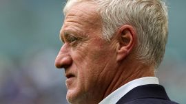 Nazionale, Guardiola verso il no a Maldini. Occhio a Deschamps: addio polemico alla Francia e spiraglio Italia per l’ex Juve