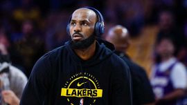 LeBron James mette sotto scacco la NBA: 'Così non posso fare il calendario', si lamenta Silver. Phila insidia Cavs e Heat