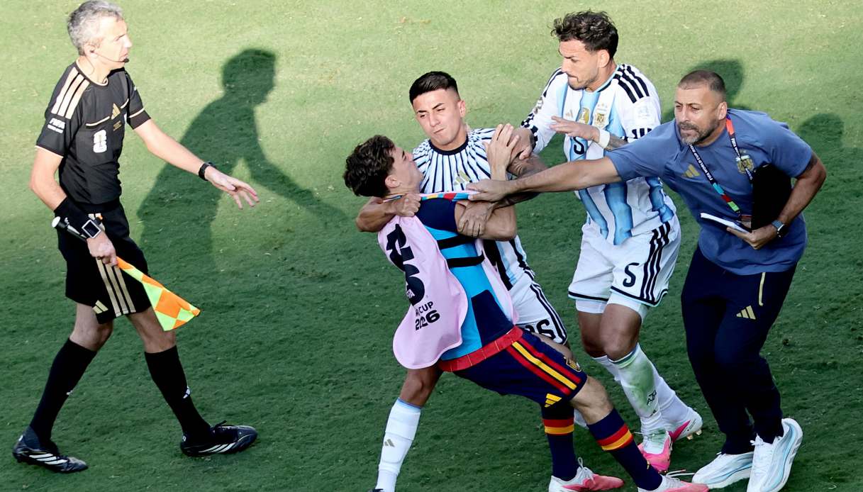 https://wips.plug.it/cips/sport.virgilio.it/cms/2026/07/iolansafoto_20260723182543220_9d301d2df30e7edd8db3a1fb6791b0de.jpg