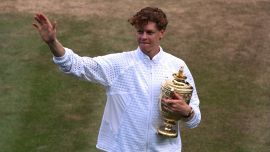 Classifica ATP, Sinner: il dato incredibile. Alcaraz insidia Zverev, Djokovic torna in top-5, crolla Shelton, Darderi scivola