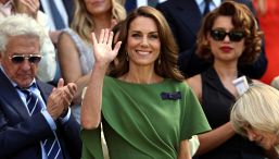 Wimbledon, Kate offusca Sinner e Zverev: radiosa in abito verde. Da JLo a Dustin Hoffman, quante star al Centre Court