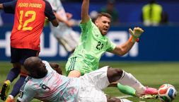 Spagna-Belgio, moviola: l’arbitro batte il record ma si addormenta due volte, le colpe del Var, mancano un rigore e un rosso