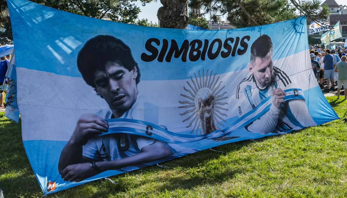 https://wips.plug.it/cips/sport.virgilio.it/cms/2026/07/maradona.jpg
