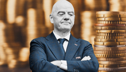 Calcio e denaro, numeri da capogiro: Infantino annuncia ricavi spaziali per il Mondiale 2026. Chi ne esce sconfitto sono tifosi e identità