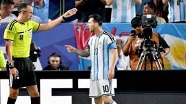 L'arbitro Pinheiro rivela lo scontro con Messi: 'Parlami con rispetto'. La Pulce è tornata a Miami, giallo sul ritorno in Nazionale