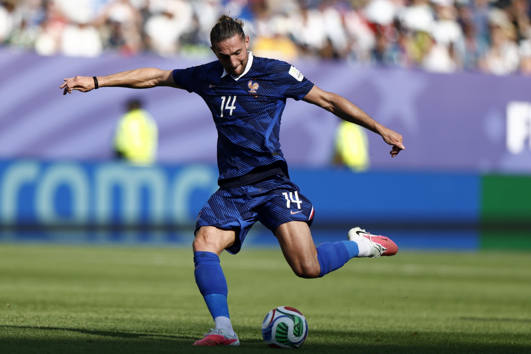 https://wips.plug.it/cips/sport.virgilio.it/cms/2026/07/rabiot.jpg