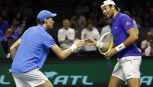 Sinner si allena a Montecarlo con Vacherot e incrocia pure Berrettini: abbracci e sorrisi tra italiani