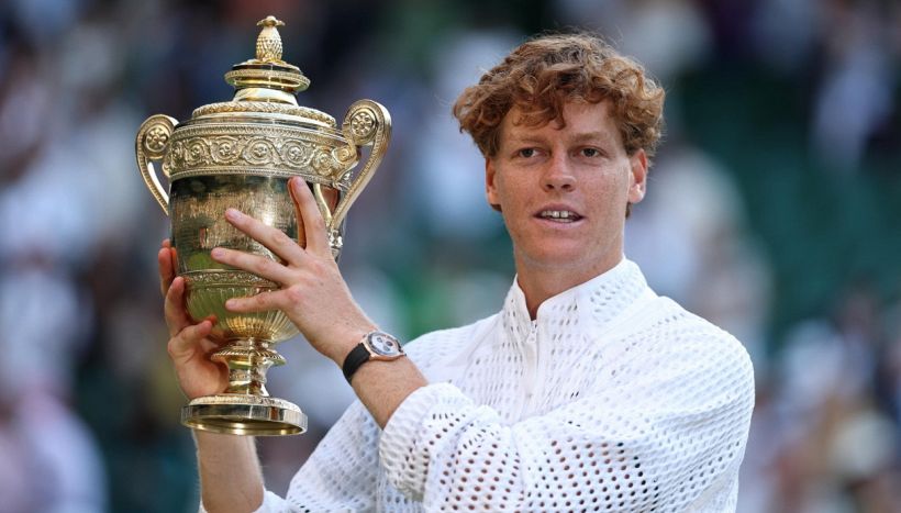 Wimbledon, Sinner è leggenda, la resa di Zverev: “Non mi piaci più”. La dedica a mamma Siglinde, la reazione di Laila, la stretta di mano con Kate