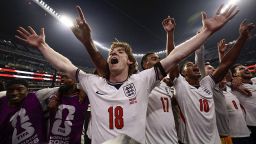 Inghilterra: tabù Azteca spezzato, la festa inglese. Kane perde la voce