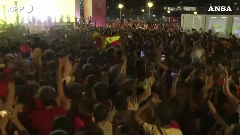 Madrid, tifosi in delirio dopo l'approdo alla finale dei Mondiali