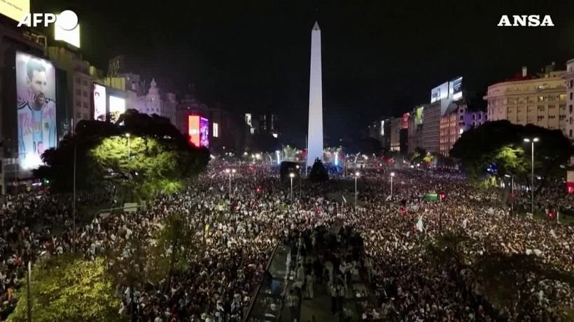 Mondiali, Buenos Aires festeggia l’Argentina in finale
