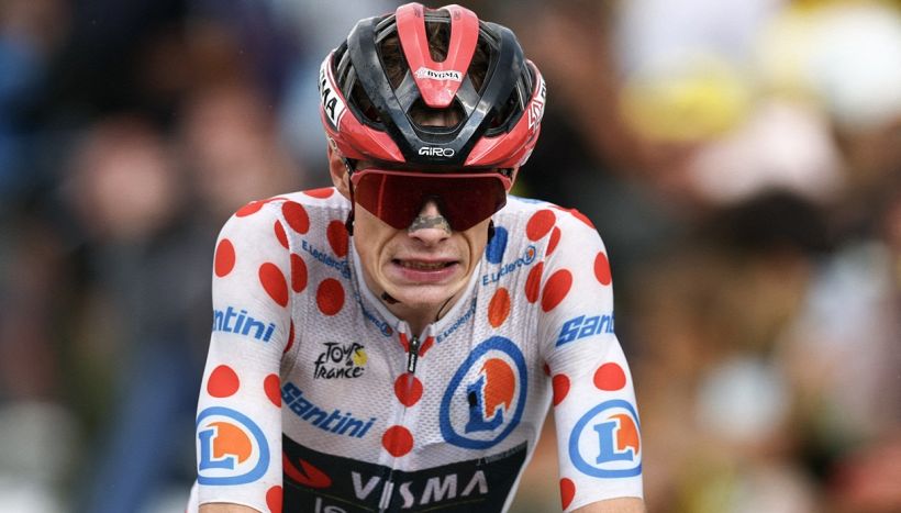 Vingegaard ko, Armstrong come Pogacar: "Messi ha mai fatto controlli antidoping alle 2 prima di una finale?"