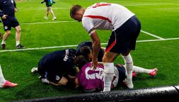 Henderson, assurdo infortunio al polso mentre festeggia dopo Messico-Inghilterra: caduta incredibile
