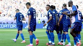 Francia: polemica per l’arbitro argentino Tello, il messaggio a Mbappè della squadra