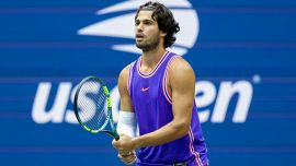 'Alcaraz, se accade è preoccupante'. Mouratoglou, la sentenza su Carlos e il clamoroso ritorno da Tsitsipas