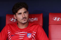 Julian Alvarez, duro scontro in diretta tv tra Atletico Madrid e Barcellona: e la Juventus è pronta ad approfittarne