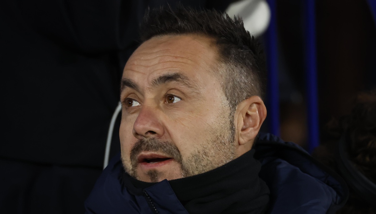 https://wips.plug.it/cips/sport.virgilio.it/cms/2026/08/de-zerbi-1.jpg