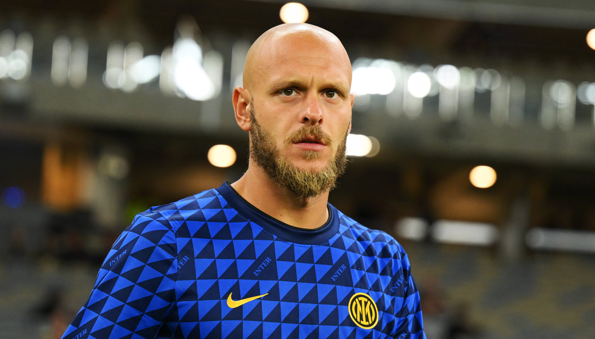 https://wips.plug.it/cips/sport.virgilio.it/cms/2026/08/dimarco.jpg