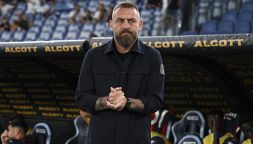 Genoa, De Rossi, lite furibonda in diretta con un cronista: "Sei ossessionato da me, sei un poveraccio"