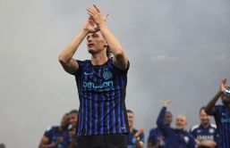 Inter, Klinsmann incorona Pio Esposito e azzarda il paragone: "Ricorda un po' Haaland". E il web si scatena