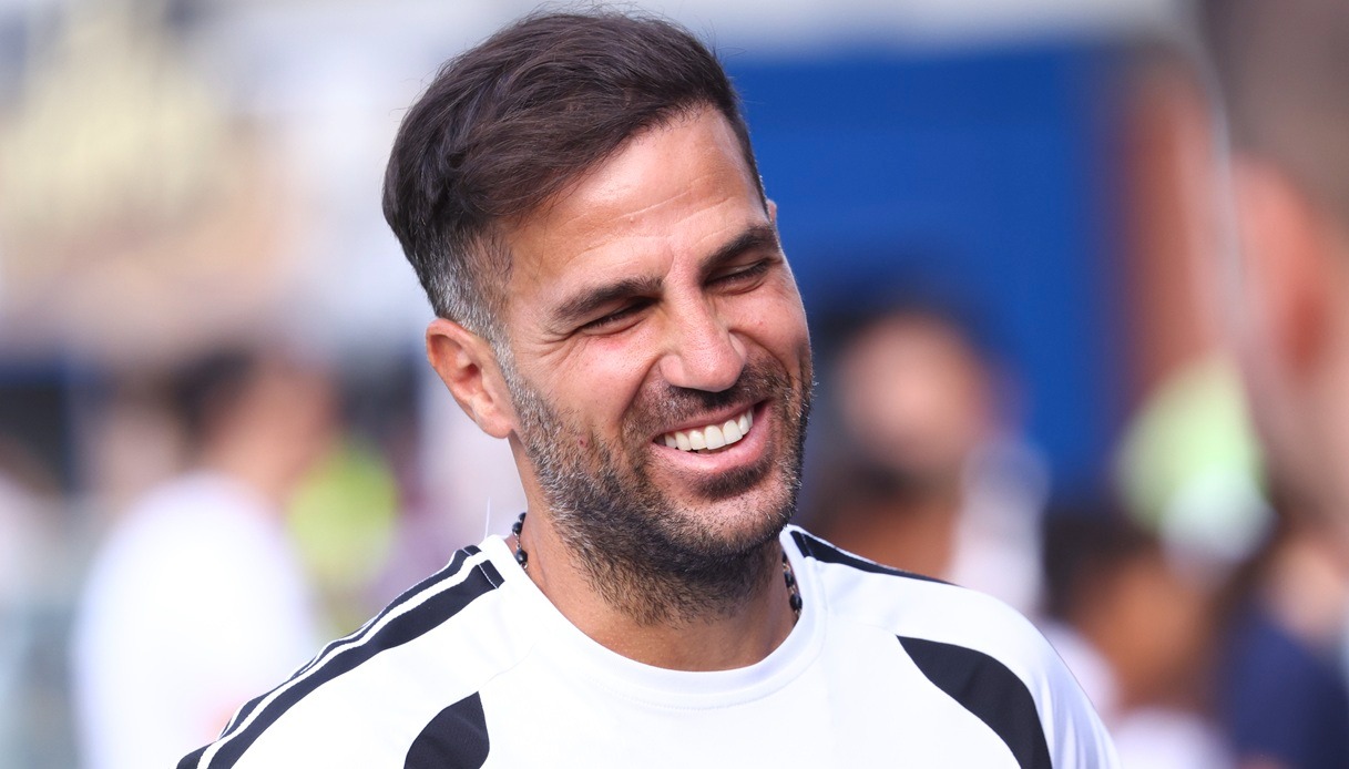 https://wips.plug.it/cips/sport.virgilio.it/cms/2026/08/fabregas.jpg