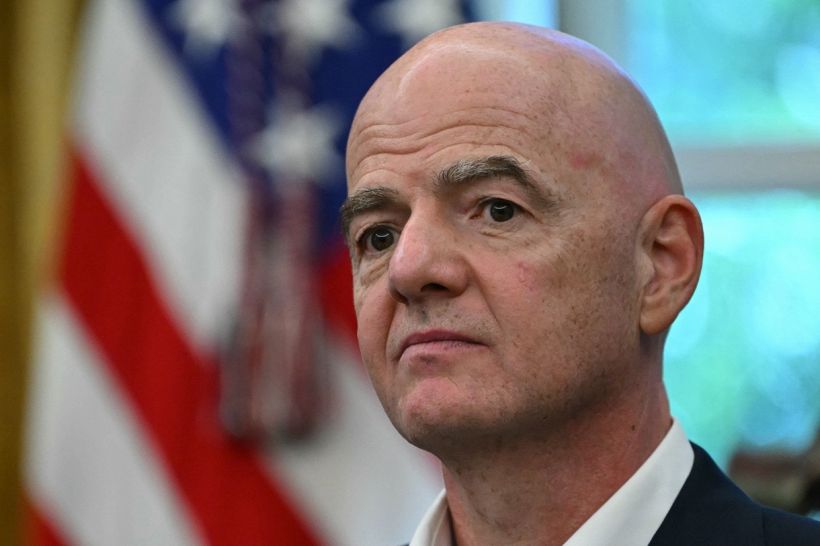 FIFA, Infantino costretto al dietrofront: il piano da 4,2 miliardi naufraga dopo il muro di UEFA, AFC e CONCACAF