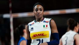 Italia, Omoruyi: l’infortunio è gravissimo, addio Europei. Le lacrime di Sylla e la reazione di Egonu avevano già detto tutto