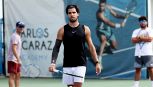 Alcaraz come Sinner, allenamento col braccio fasciato per salvare lo US Open: resta viva l’ipotesi Winston Salem