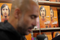 “Guardiola ci ha parlato a lungo di Cruijff”: il retroscena di Maldini sulla Nazionale e sul sogno interrotto