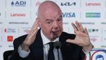 Infantino, Hussein di Giordania denuncia il ricatto: 'Soldi per sostenerlo'. Nuovi guai per il boss della FIFA