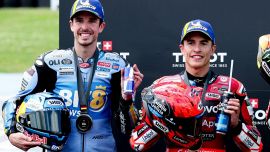Alex Marquez e la depressione all'ombra di Marc: 'Ho sofferto tanto'. Da Bagnaia a Bezzecchi, tutti in pista