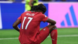 Milan, la lunga estate di Leao: dalla delusione Mondiale a quella del mercato. Rafa “costretto” al rossonero