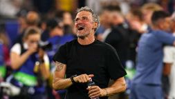 PSG, Luis Enrique guarda oltre la Supercoppa: vuole il record del Real Madrid. La scelta a sorpresa sul pallone d’oro