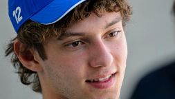 Antonelli conferma la penalità a Monza e vota Ferrari: "Rivale per il titolo fino alla fine". Addio a Mercedes e rammarico Verstappen