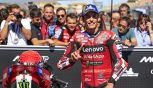 MotoGP Aragon, Sprint Race: Marc Marquez domina, sul podio il fratello Alex e Bezzecchi. Martin sempre leader