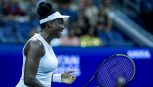 Venus Williams, ko e polemiche: con Kenin la partita finisce alle 2 di notte. Ora giocherà in doppio con Serena