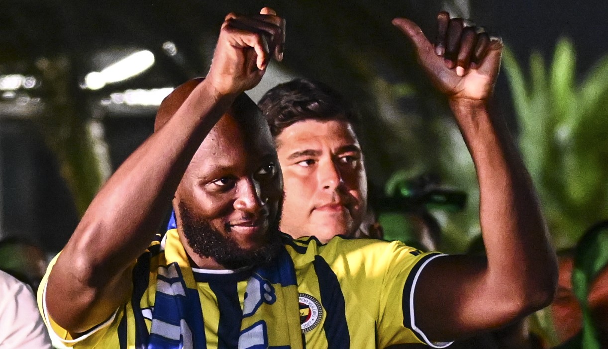 https://wips.plug.it/cips/sport.virgilio.it/cms/2026/08/lukaku-fenerbache.jpeg