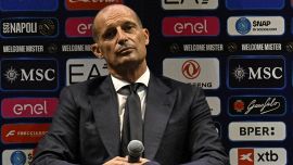 Napoli, Allegri spezza record Conte e fa catenaccio già in conferenza: l'assist all'Inter e la griglia del campionato