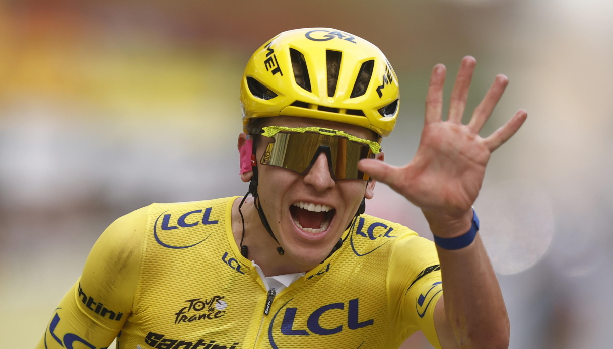 https://wips.plug.it/cips/sport.virgilio.it/cms/2026/08/pogacar.jpg