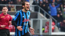 De Roon fatto fuori da Sarri firma per la Roma ma non è felice nessuno tranne Gasperini, social in rivolta