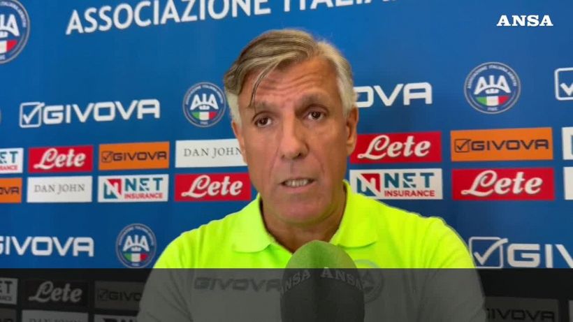 Calcio, Messina: "Non ammetteremo errori etici degli arbitri"
