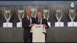 Il Real Madrid presenta ufficialmente José Mourinho come allenatore