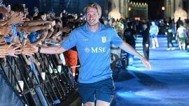 Napoli, De Bruyne al centro del progetto Allegri: un gesto del belga fuga ogni dubbio. Pasticcio Lindstrom, novità su Lukaku e Gutierrez