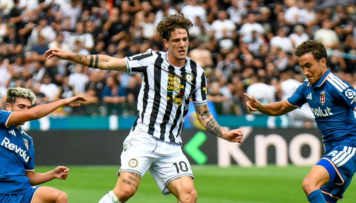 https://wips.plug.it/cips/sport.virgilio.it/cms/2026/08/zaniolo.jpg