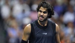 "Alcaraz più forte di Sinner ma sta commettendo un errore", l'analisi di Mouratoglou su Carlos è spietata