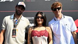 Peggy Gou nel panico nel giro di pista con Kimi Antonelli postato sui social