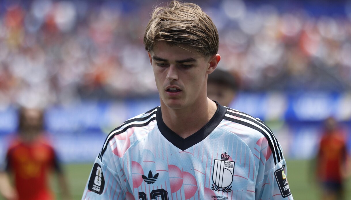 https://wips.plug.it/cips/sport.virgilio.it/cms/2026/09/charles-de-ketelaere.jpg