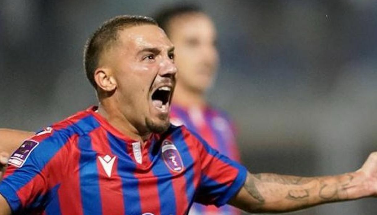 https://wips.plug.it/cips/sport.virgilio.it/cms/2026/09/cosimo-chirico-casarano.jpg