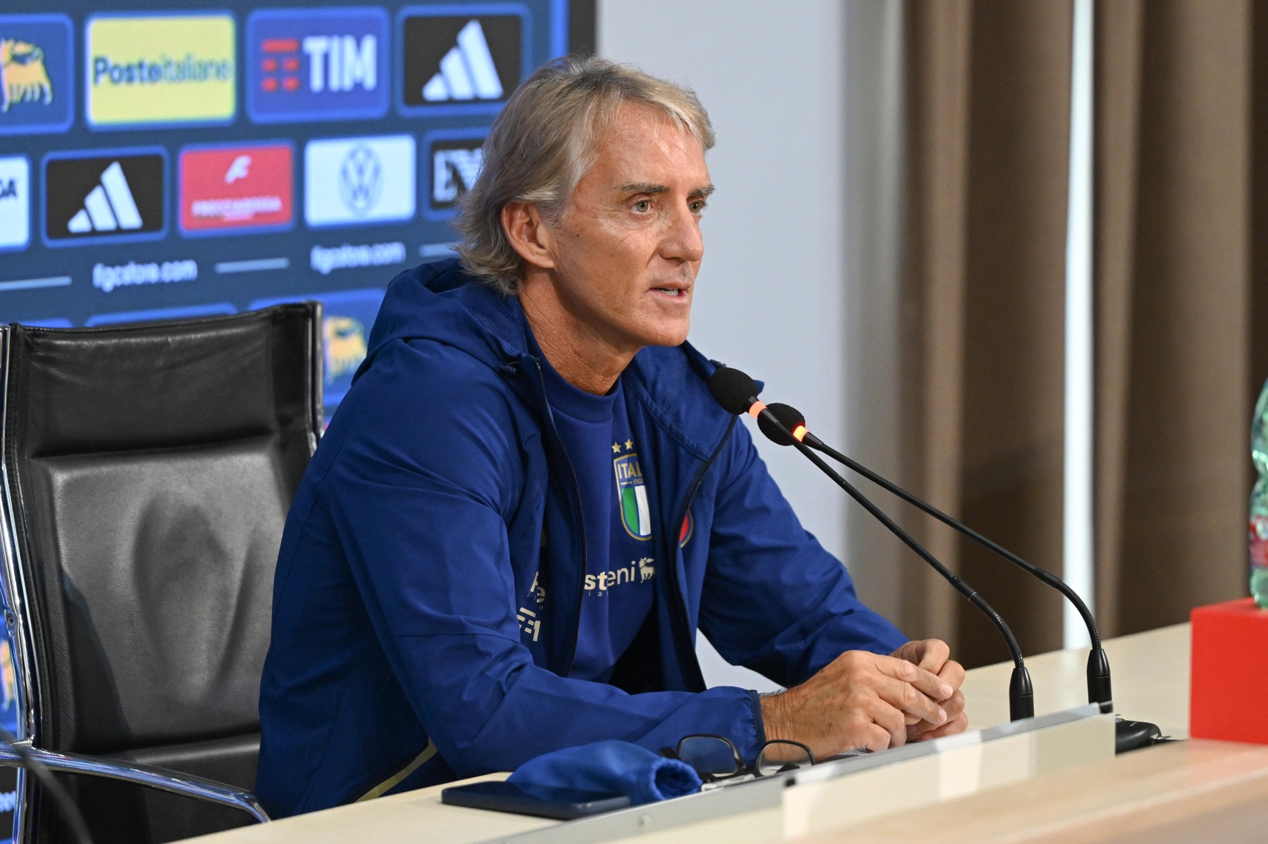 https://wips.plug.it/cips/sport.virgilio.it/cms/2026/09/frocini-1.jpg