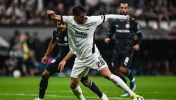 Besiktas-Marsiglia, moviola: Italiano stavolta ringrazia Colombo, dimenticato il precedente scottante. La canzone di Cotugno alla fine